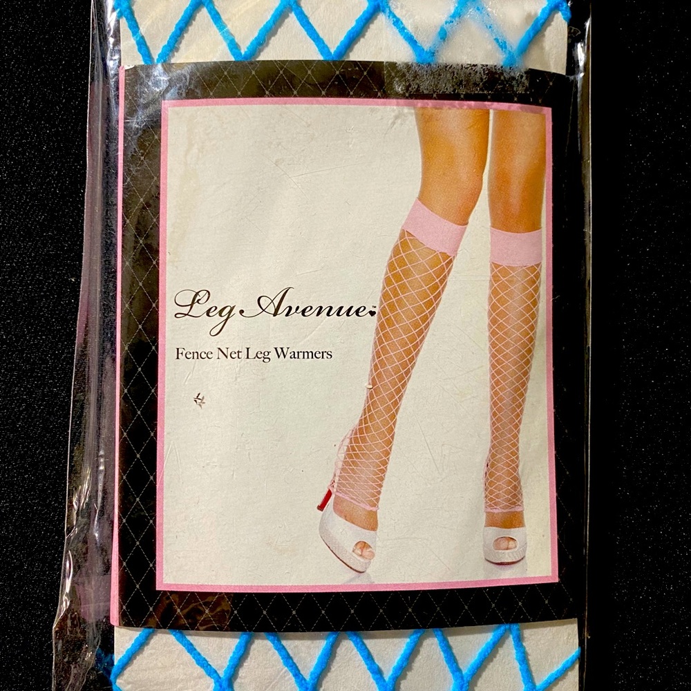 Fence Net leg warmers